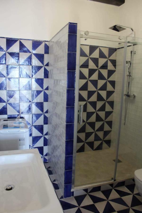 Palazzo Del Golfo Penthouse Apartment กัสเตลลัมมาเร เดล โกลโฟ ภายนอก รูปภาพ